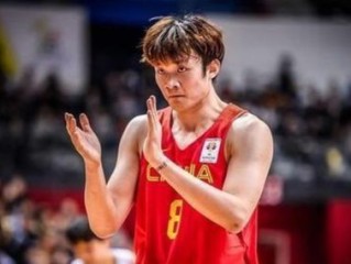 篮球巨星与演艺新星的跨界情谊，王鹤棣探班杰伦·布朗的温馨合照曝光